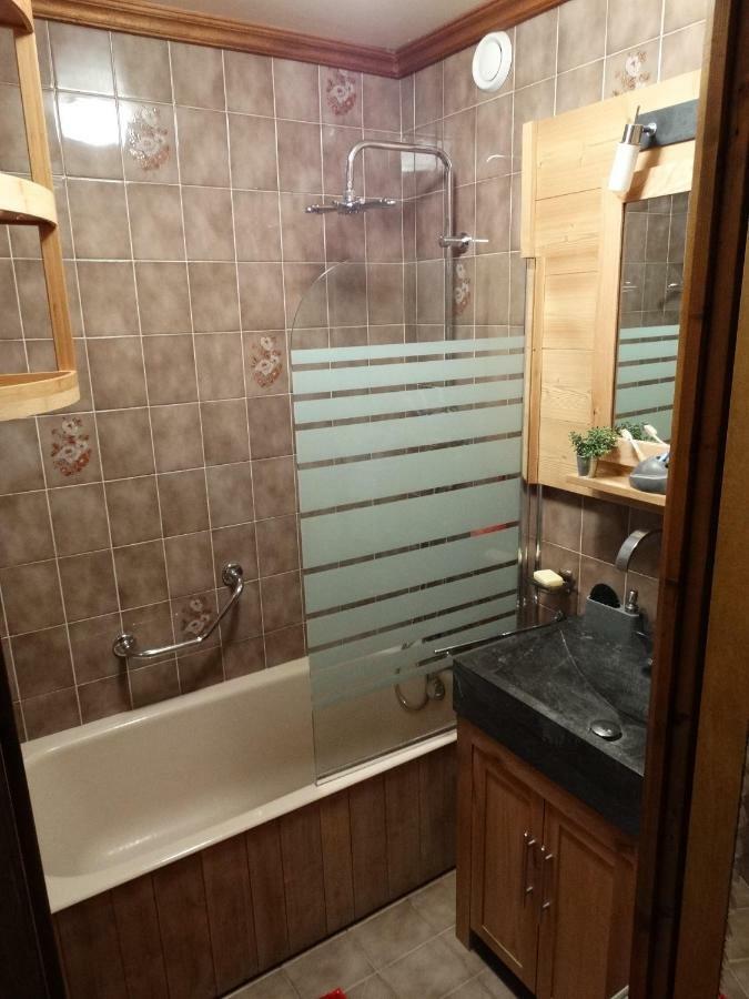 Sallanches 3101 Route De Nant Cruy Immeuble Le Grand R Ngoại thất bức ảnh